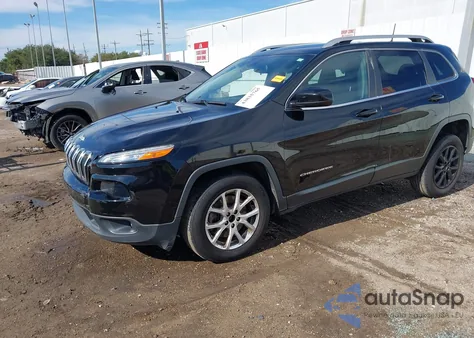 2018 Jeep Cherokee Latitude Fwd z USA, uszkodzony, nr VIN 1C4PJLCB4JD537376